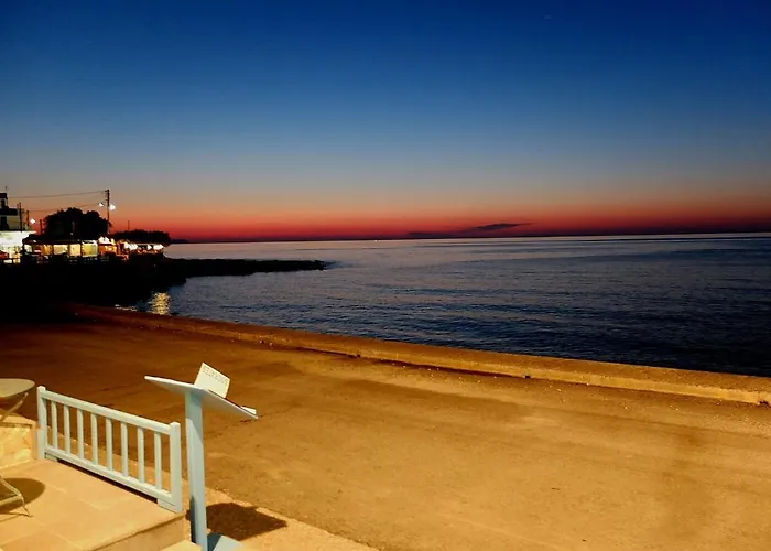 Socrates Apartmens & Restaurant