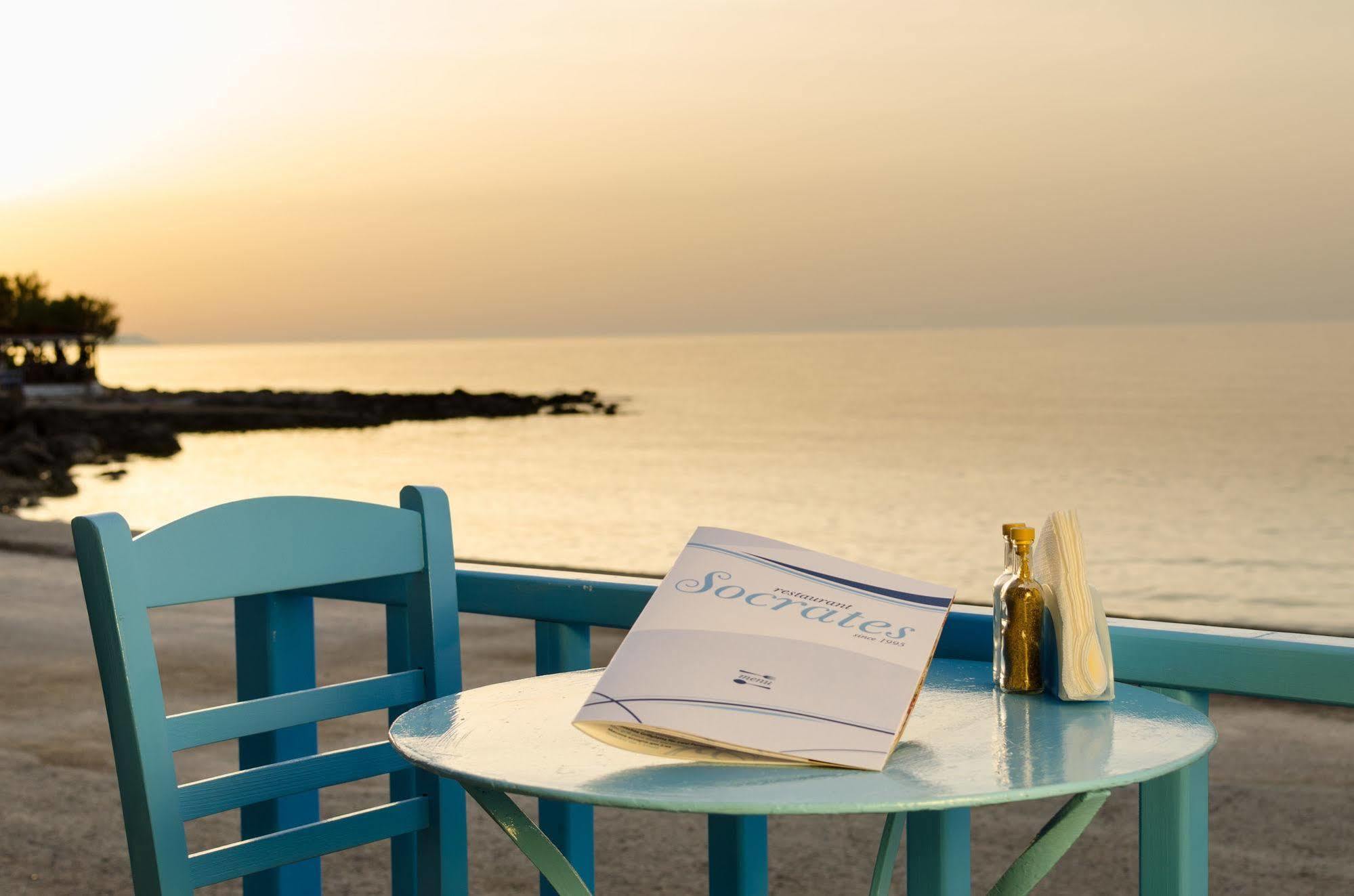 公寓 Socrates Apartmens & Restaurant Mílatos